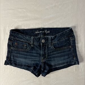 American Eagle Outfitters Women‘a mini shorts